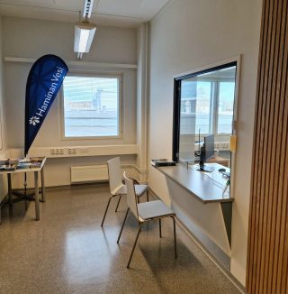 Asiakaspalvelupiste Haminan Veden toimistolla